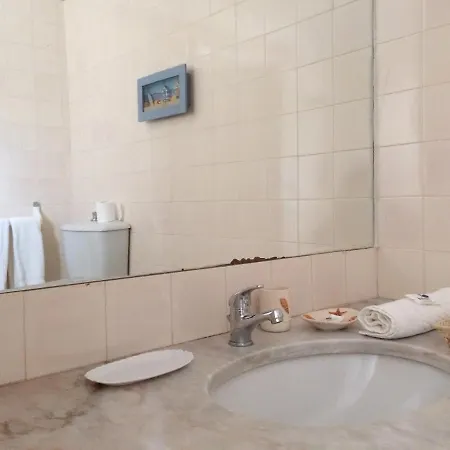 Spacious In 130 M² With Pool