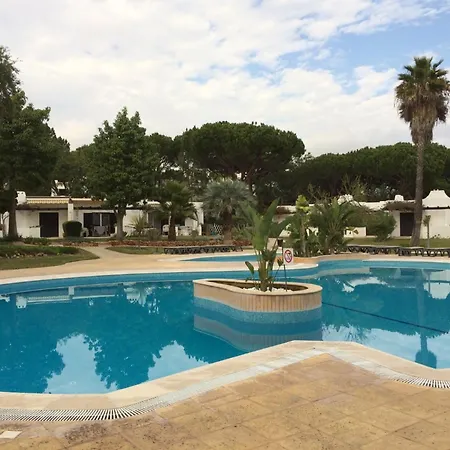 Appartement Spacious In 130 M² With Pool