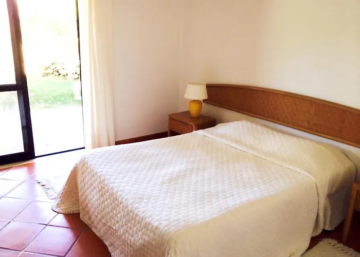 Spacious In 130 M² With Pool * Olhos de Agua (Albufeira)