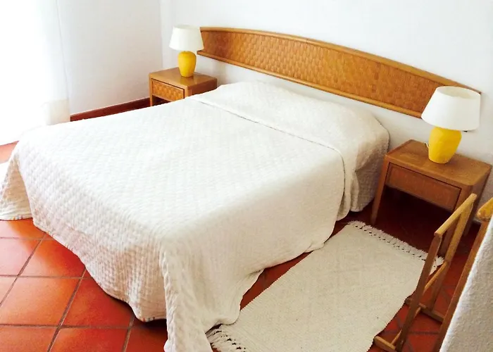 Appartamento Spacious In 130 M² With Pool